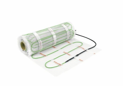Mata grzejna Warmtec DSE na białym tle
